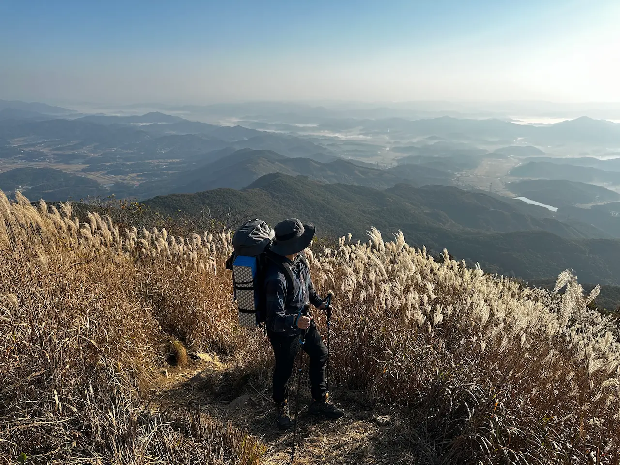 억새 군락지 오서산 백패킹 후기 - Oct.2023